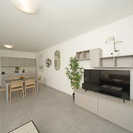 Villa Prestige Ii By Wonderful Italy Sirmione