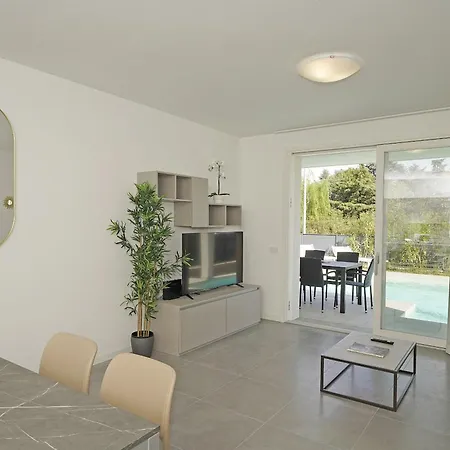 Prestige Ii By Wonderful Italy Sirmione