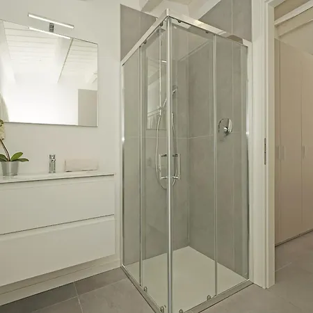 Prestige Ii By Wonderful Italy Villa Sirmione