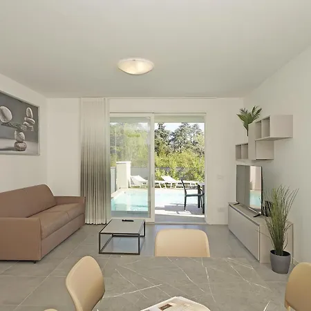 Prestige Ii By Wonderful Italy Villa Sirmione
